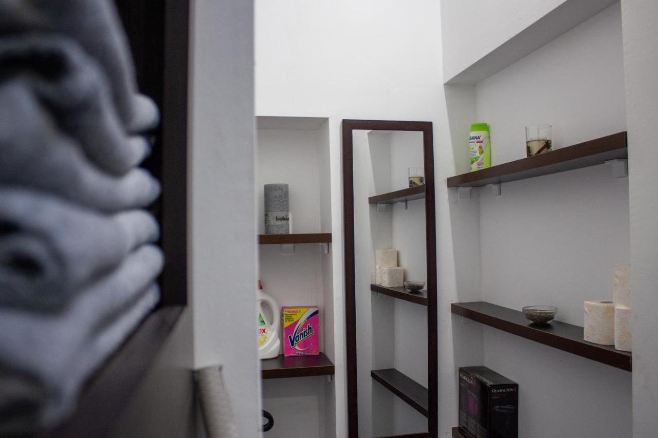 Yox Apartment 1 オラデア エクステリア 写真