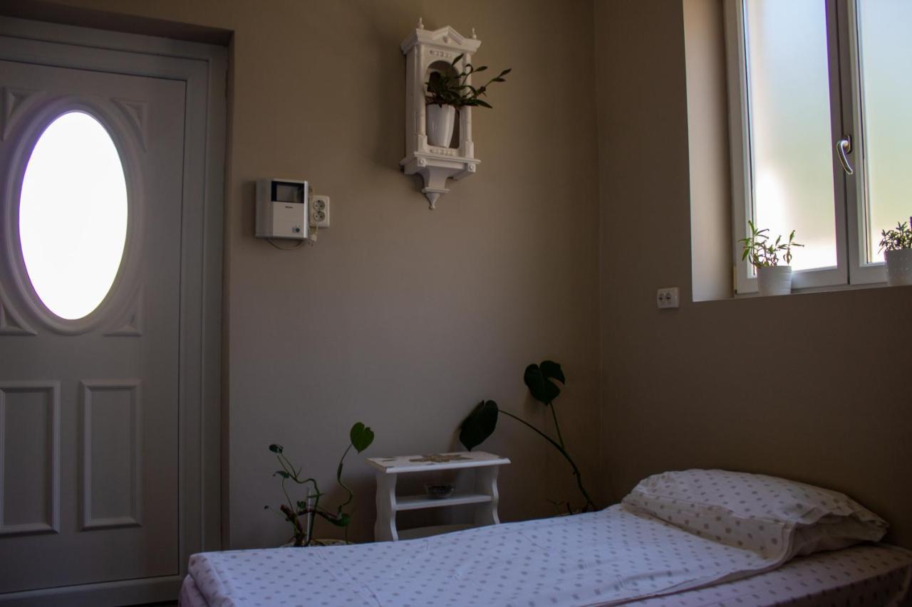 Yox Apartment 1 オラデア エクステリア 写真